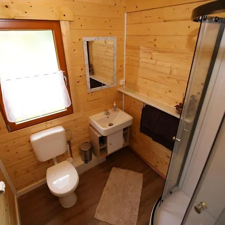 Grünes Paradies Ferienhaus *